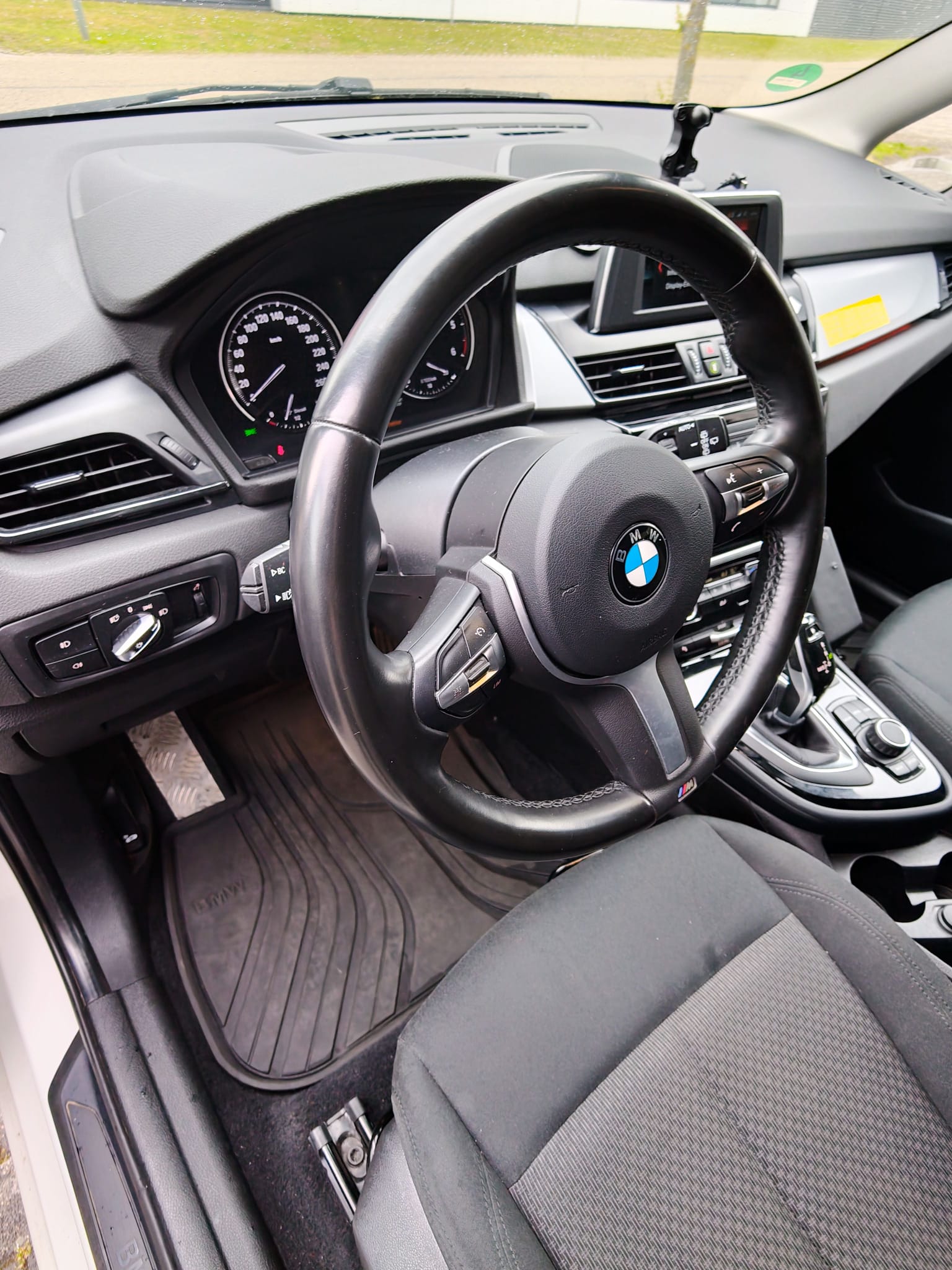 BMW 220d xDrive Notarztfahrzeug (2022) – Sofort Einsatzbereit | TOP Zustand | Nur 88.000 km