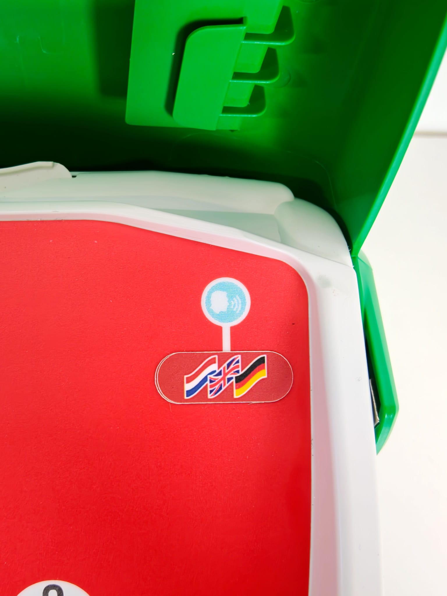 DEFISIGN Defibrillator – Baujahr 2018 AED-048