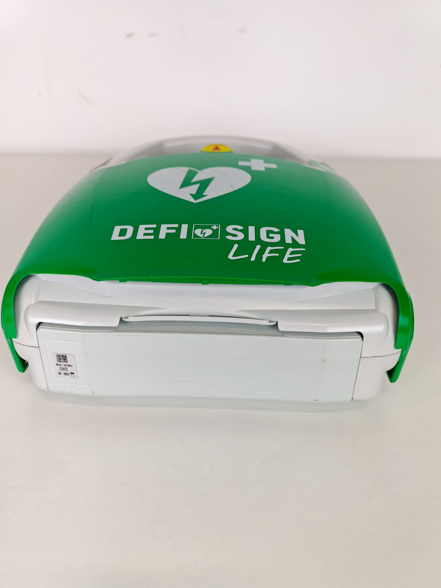 DEFISIGN Defibrillator – Baujahr 2018 AED-048