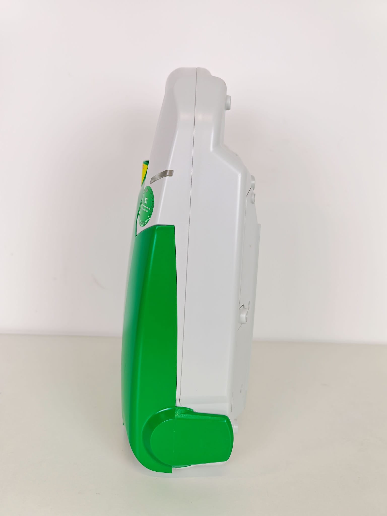 DEFISIGN Defibrillator – Baujahr 2018 AED-048