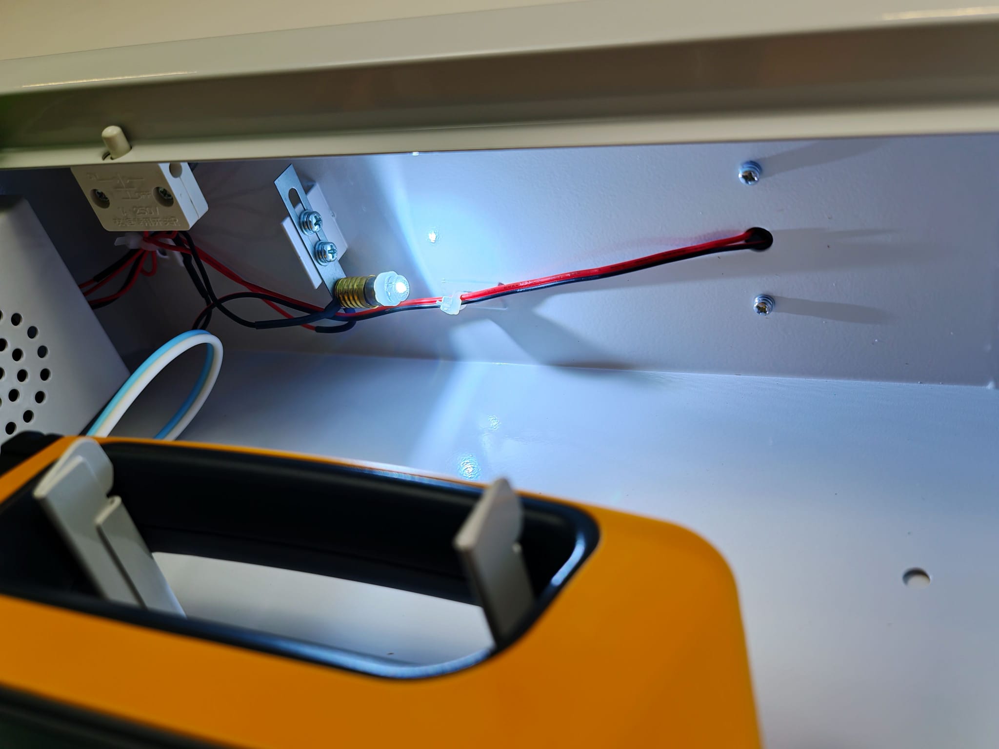MINDRAY Defibrillator – Baujahr 2016 ADM-011