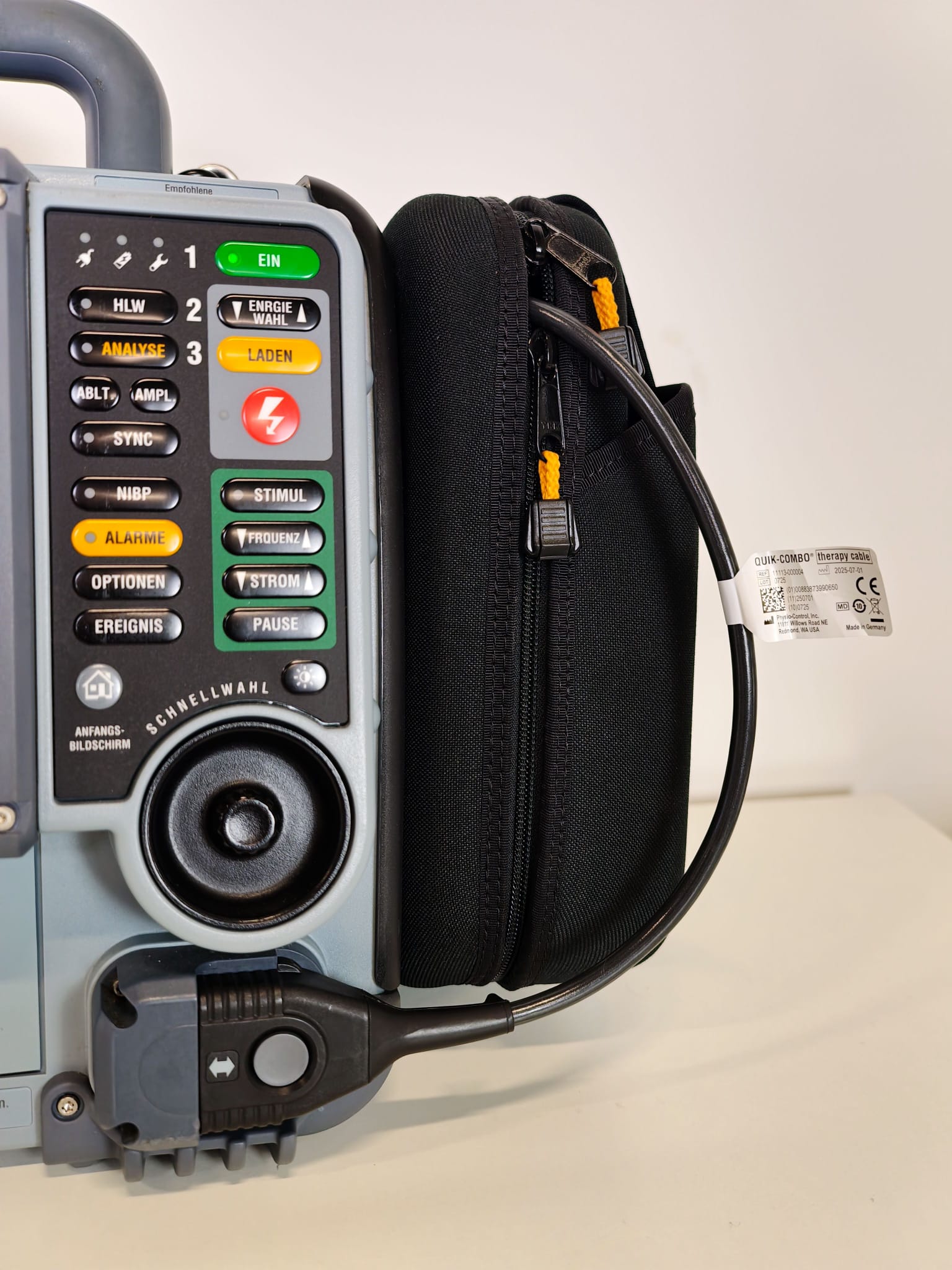 LIFEPAK 15 Defibrillator/Monitor – Baujahr 2014 LP-001