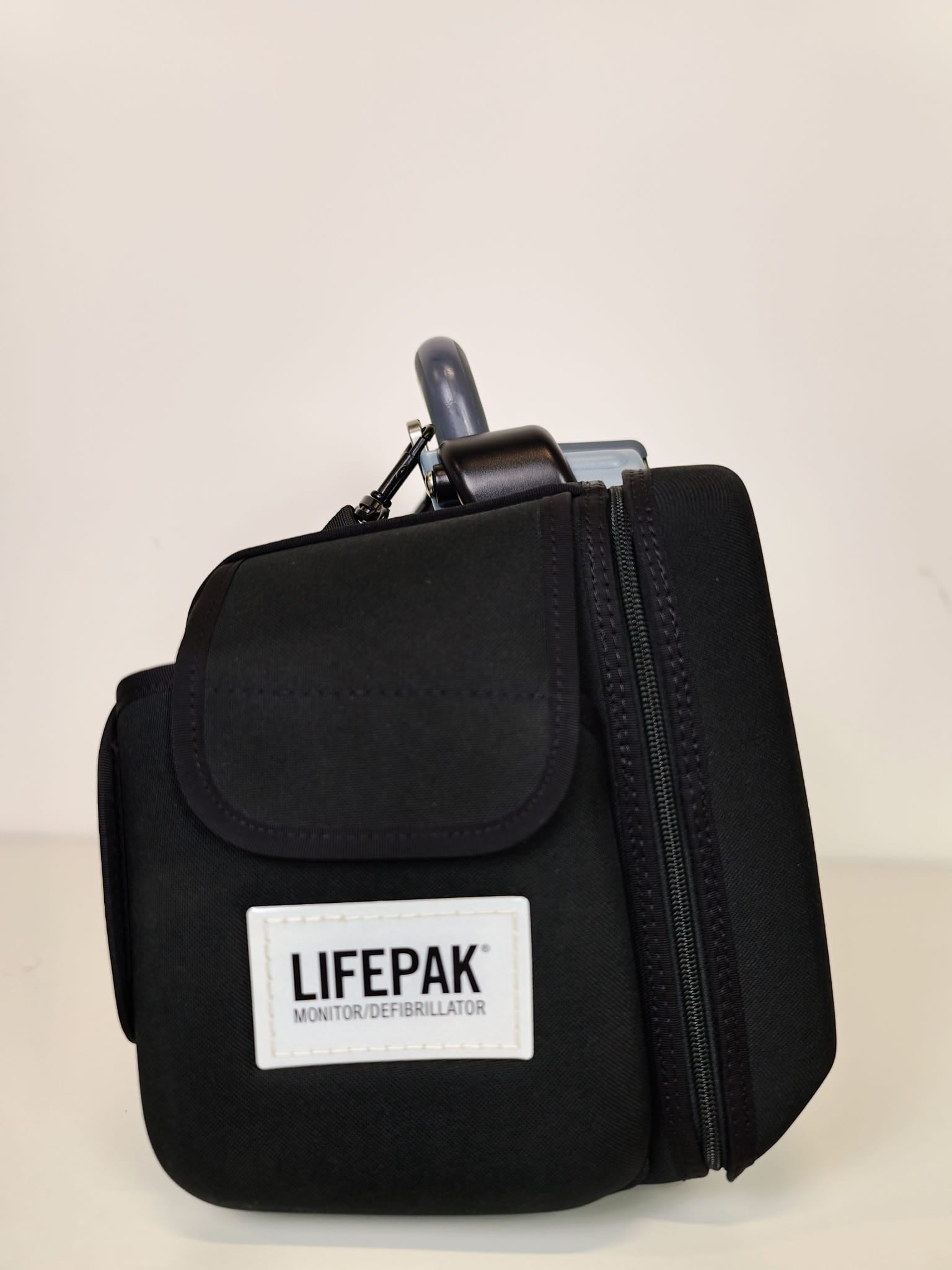 LIFEPAK 15 Defibrillator/Monitor – Baujahr 2014 LP-001
