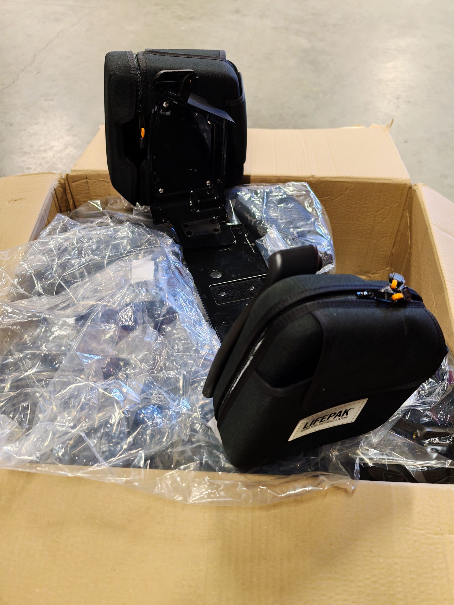 LIFEPAK 15 Defibrillator/Monitor – Baujahr 2014 LP-001