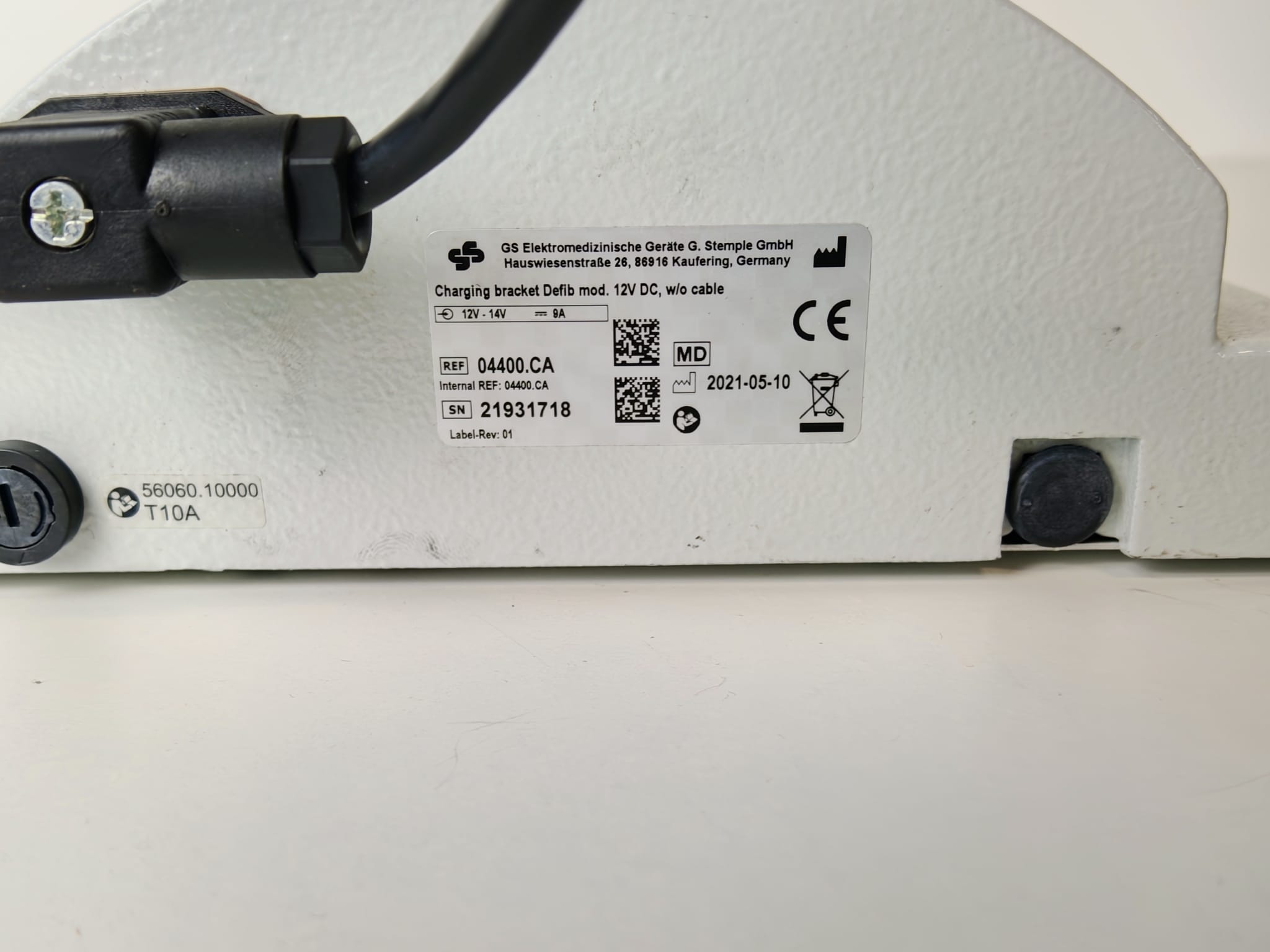 Elektrische Ladehalterung CORPULS C3 mit Stromversorgung – AK-009