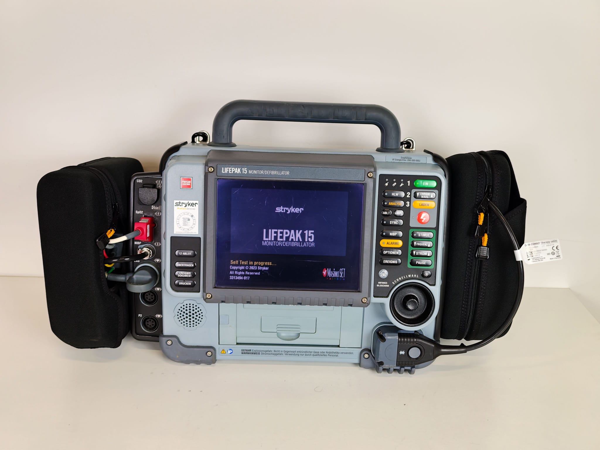 Physio-Control LIFEPAK 15 Defibrillator – Komplettset Baujahr 2015 (LP-009)