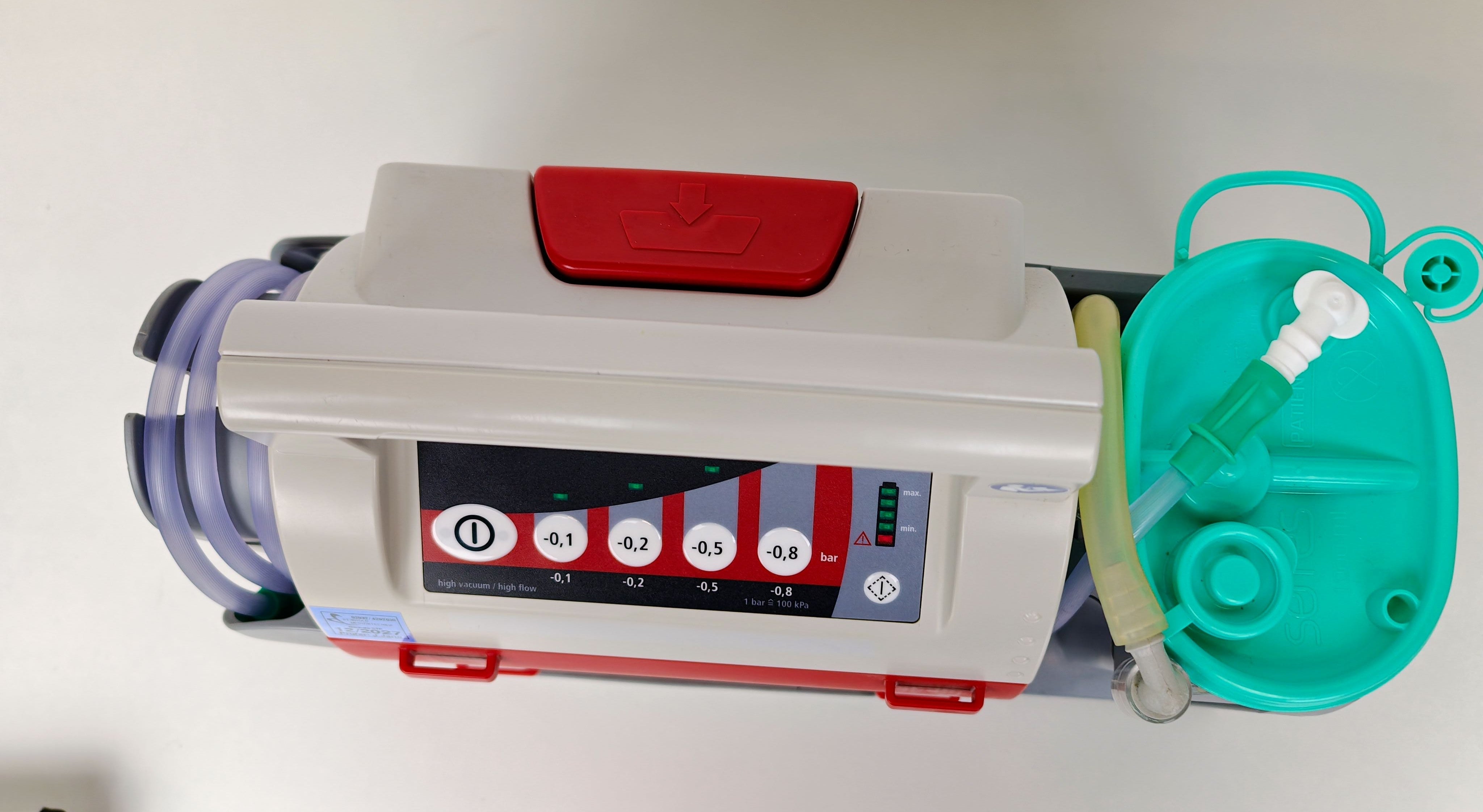 Weinmann Accuvac Pro – Medizinisches Absauggerät ss-005
