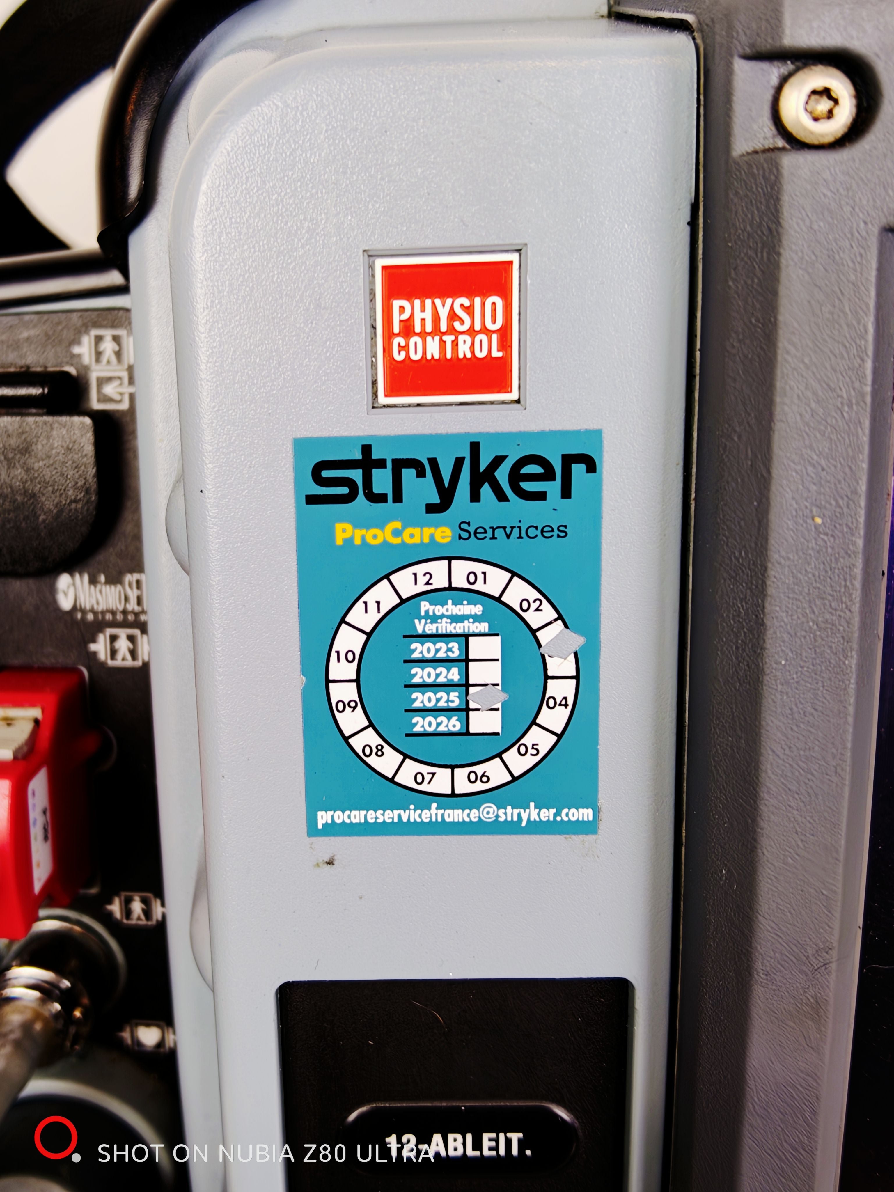Defibrillator Lifepak 15, Medtronic- Stryker LP-010